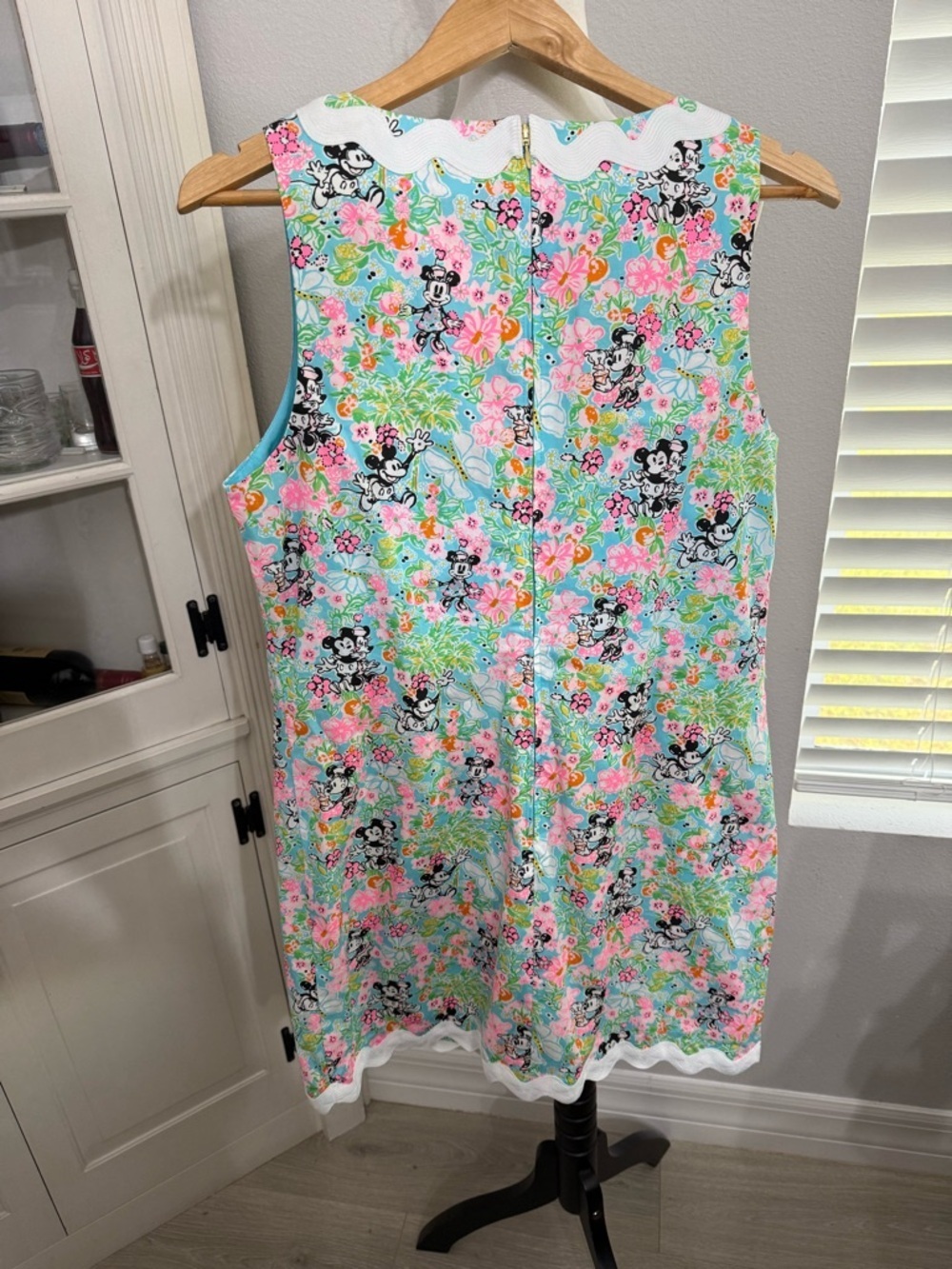 Lilly Pulitzer Hearts Disney Romey Shift Romper - Picture 5 of 6